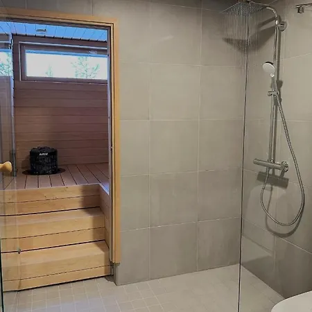 Brand New! Moon 别墅 罗瓦涅米